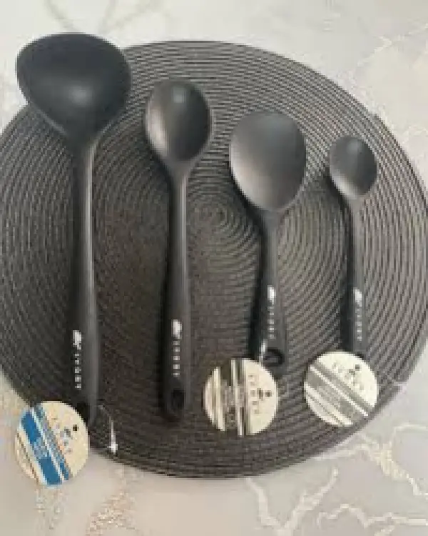 İvory Silikon 4 lü Set (Kepçe-Pilav-Derin-Mini) gri
